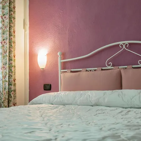 Hotel Annabelle Isquia